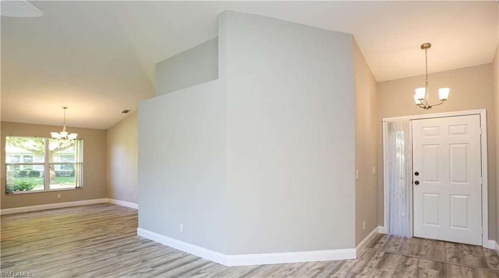 402 Emerald Bay Cir, Unit E7, Naples, FL 34110 Photo