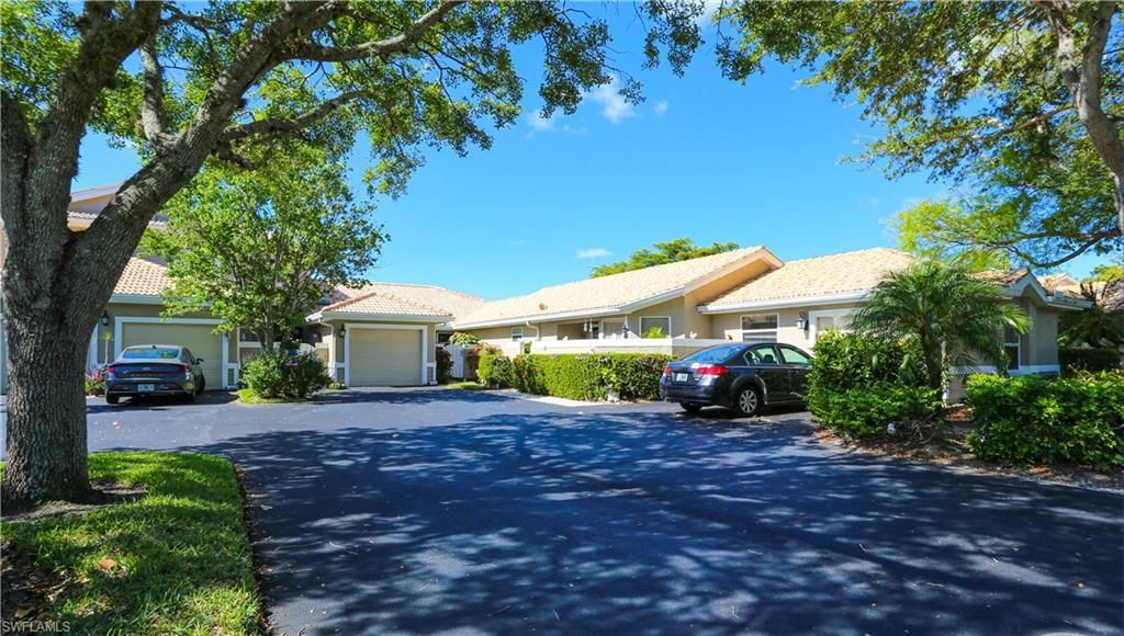 402 Emerald Bay Cir, Unit E7, Naples, FL 34110 Photo