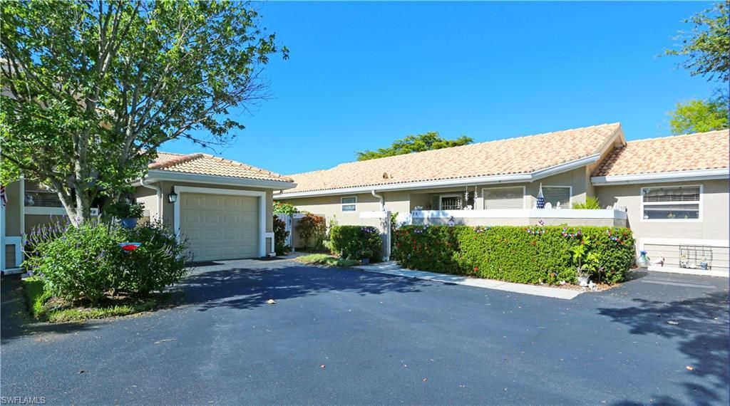 402 Emerald Bay Cir, Unit E7, Naples, FL 34110 Photo