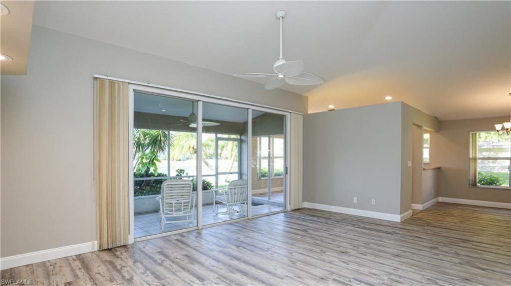 402 Emerald Bay Cir, Unit E7, Naples, FL 34110 Photo