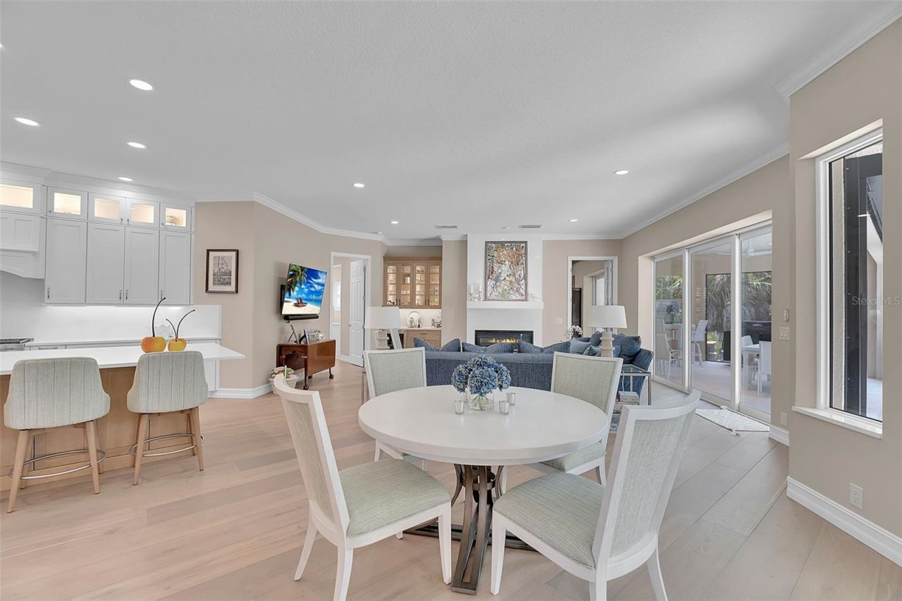 8986 Bloomfield Boulevard, Sarasota, FL 34238 Photo