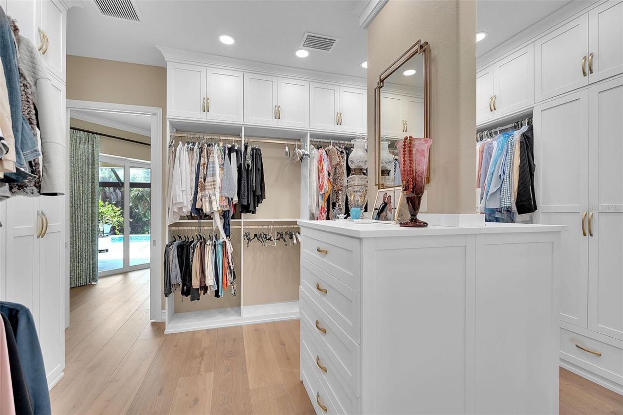 8986 Bloomfield Boulevard, Sarasota, FL 34238 Photo