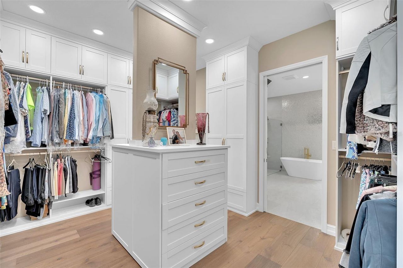 8986 Bloomfield Boulevard, Sarasota, FL 34238 Photo