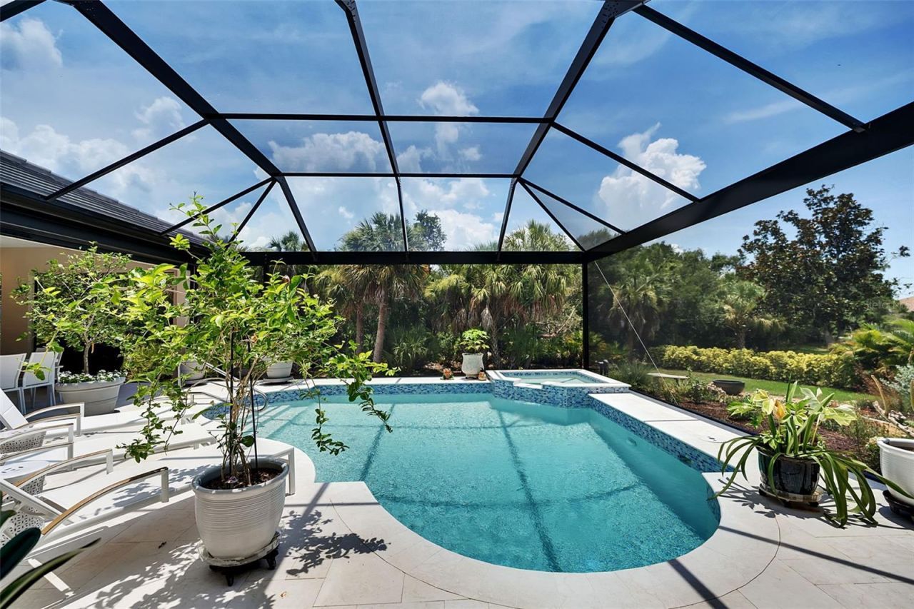 8986 Bloomfield Boulevard, Sarasota, FL 34238 Photo