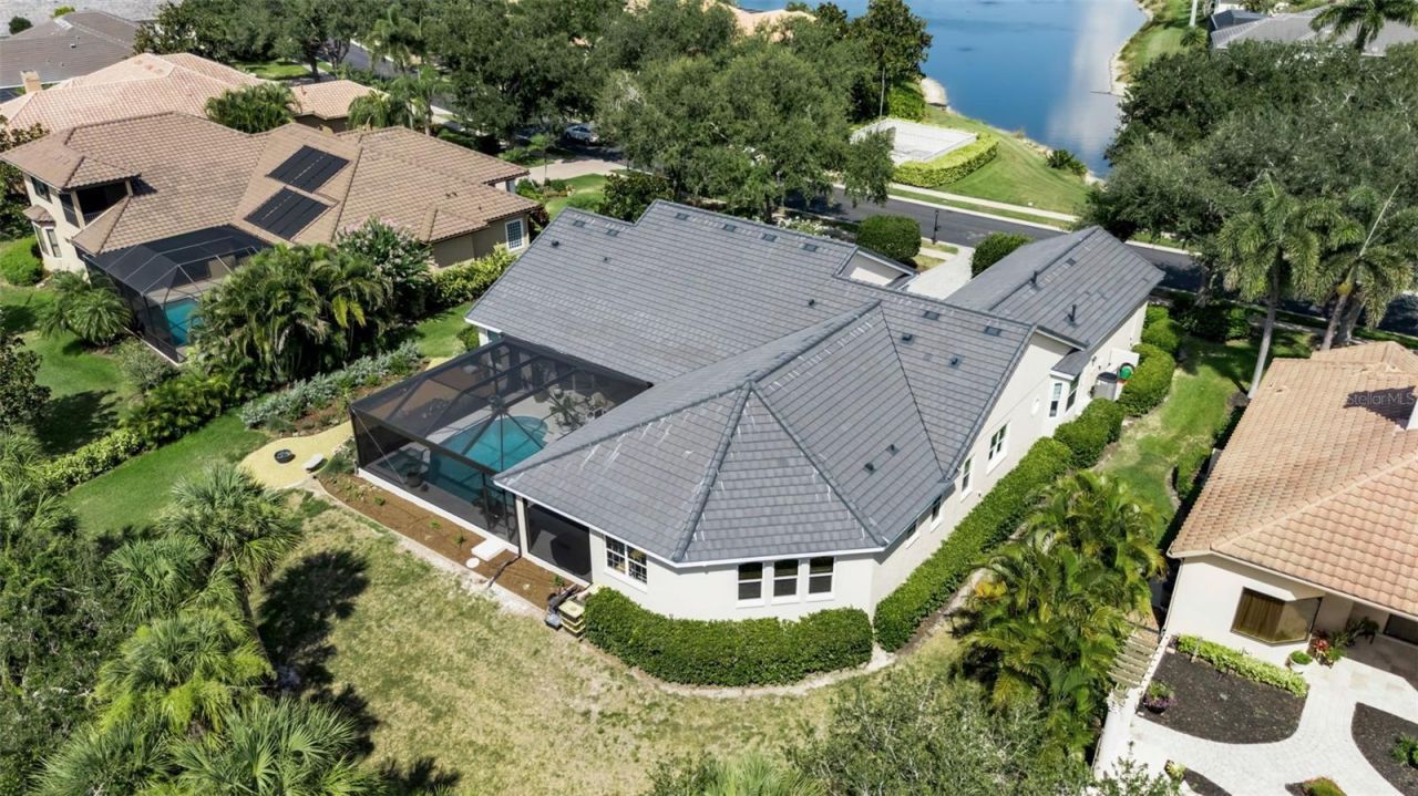 8986 Bloomfield Boulevard, Sarasota, FL 34238 Photo