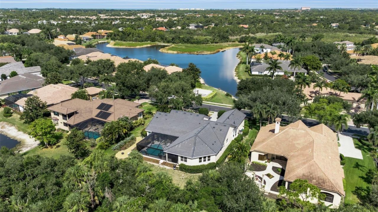 8986 Bloomfield Boulevard, Sarasota, FL 34238 Photo