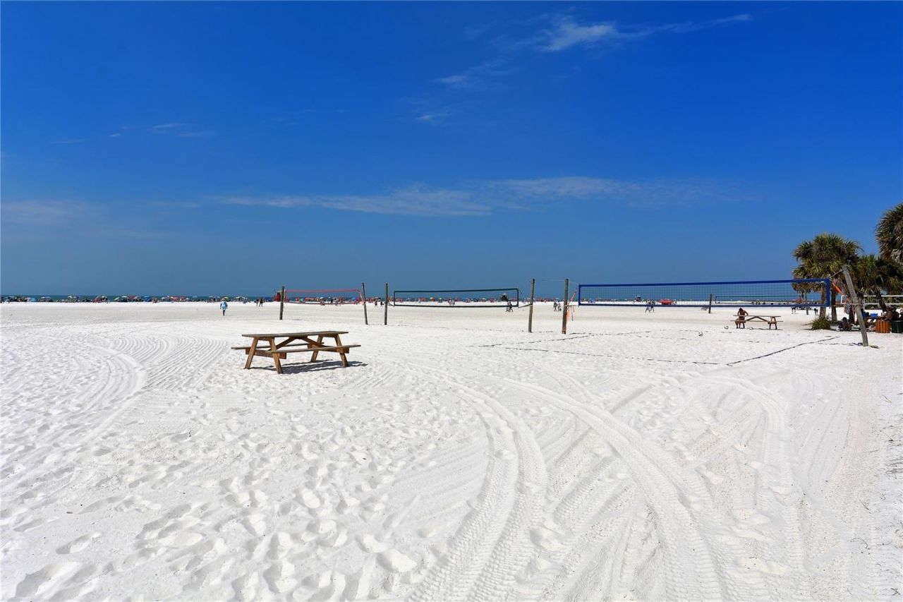 8986 Bloomfield Boulevard, Sarasota, FL 34238 Photo