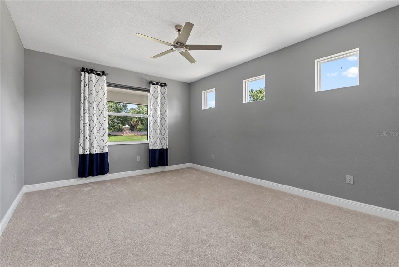 8113 Bridgeport Bay Circle, Mount Dora, FL 32757 Photo
