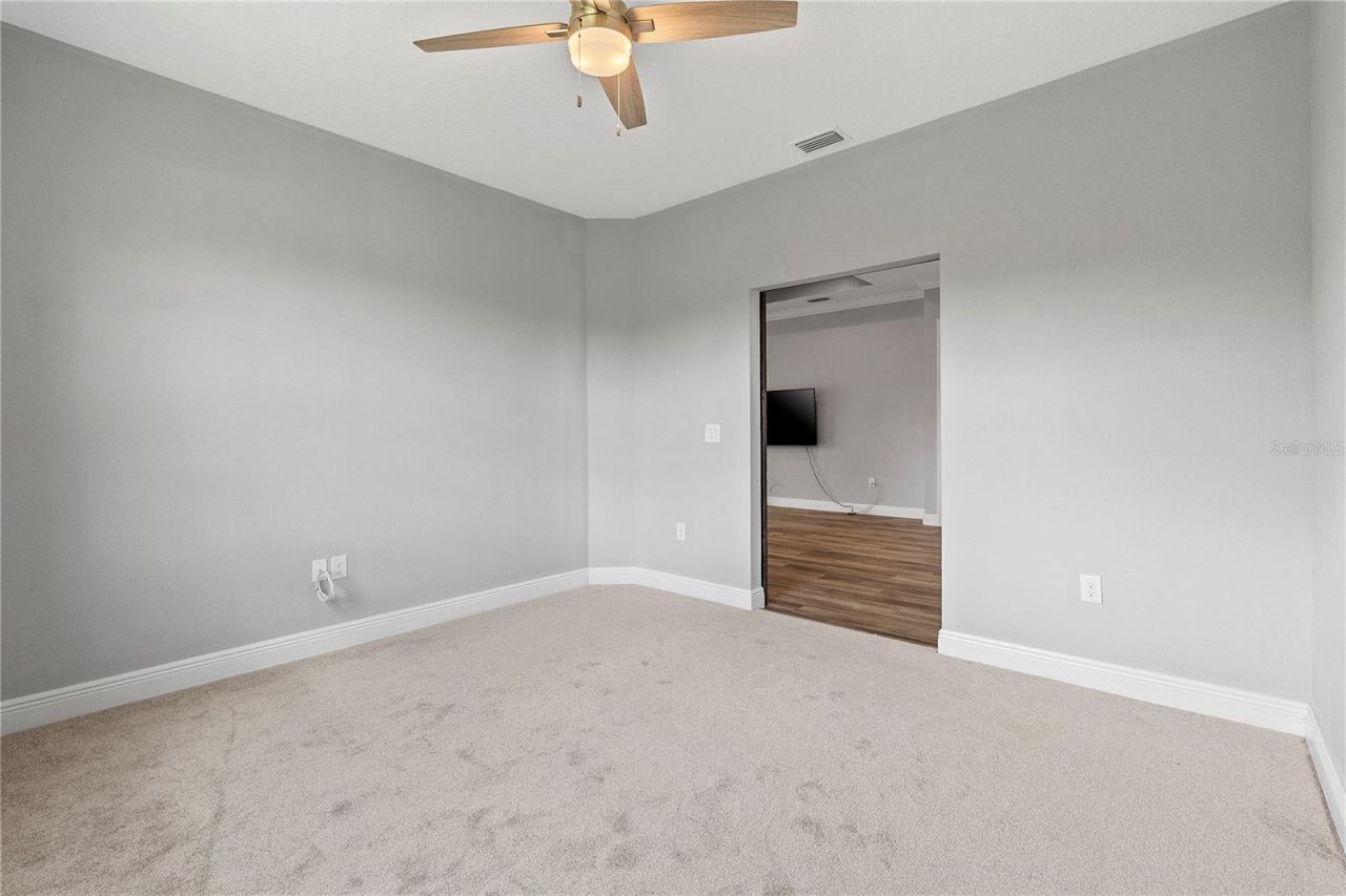8113 Bridgeport Bay Circle, Mount Dora, FL 32757 Photo