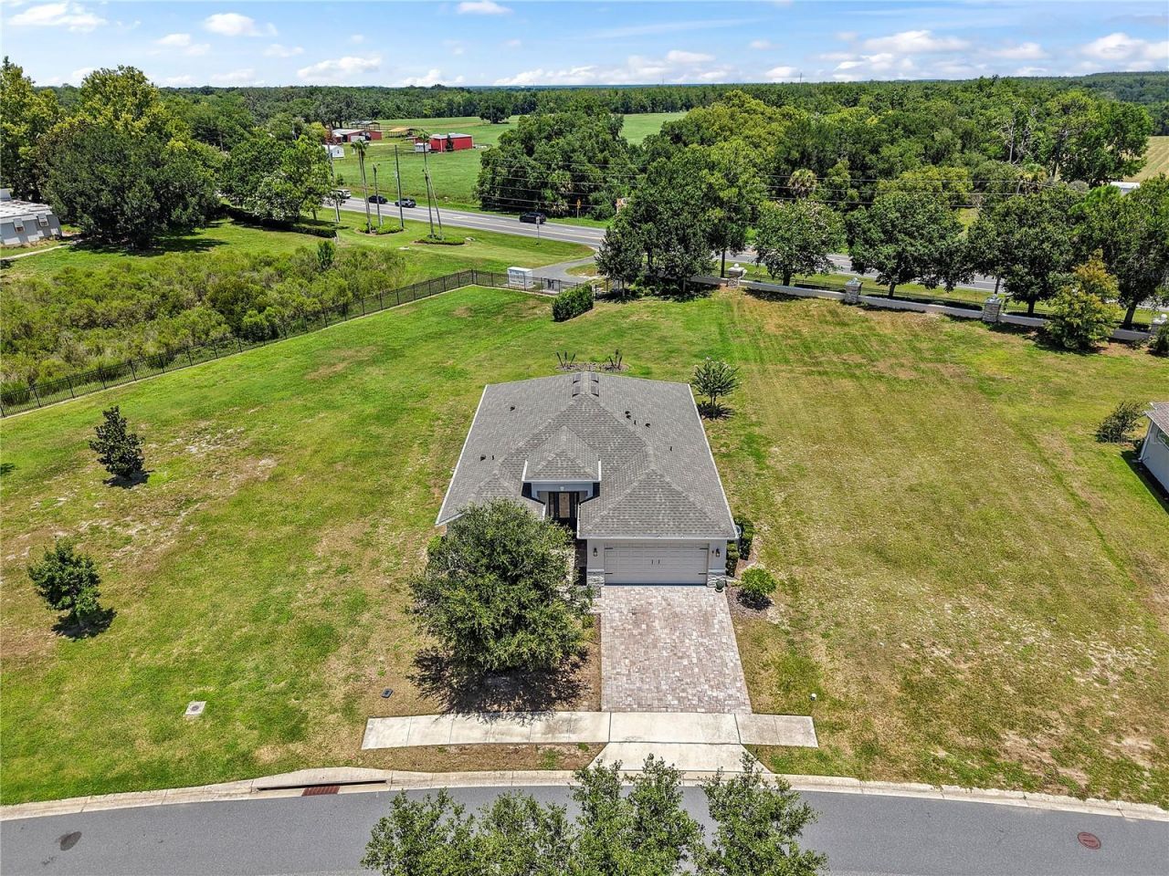 8113 Bridgeport Bay Circle, Mount Dora, FL 32757 Photo