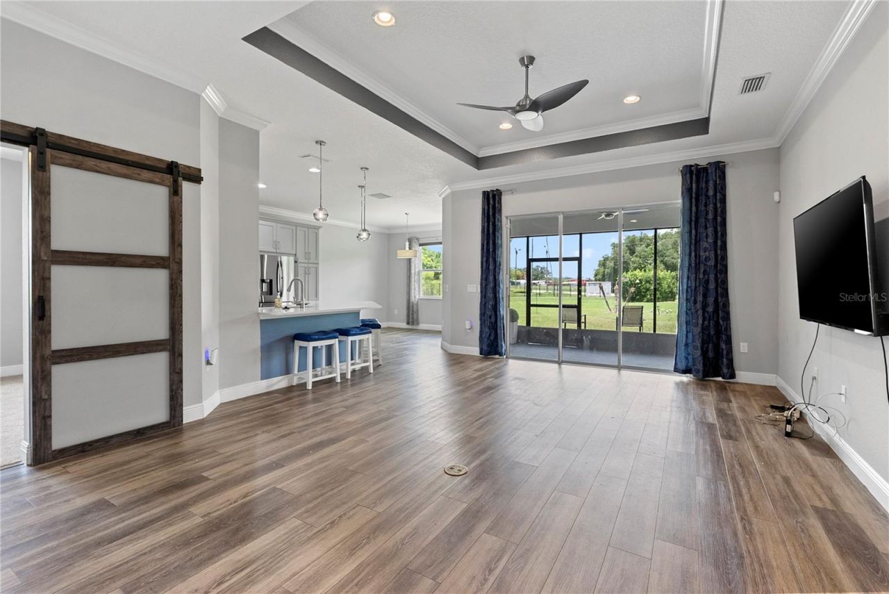 8113 Bridgeport Bay Circle, Mount Dora, FL 32757 Photo