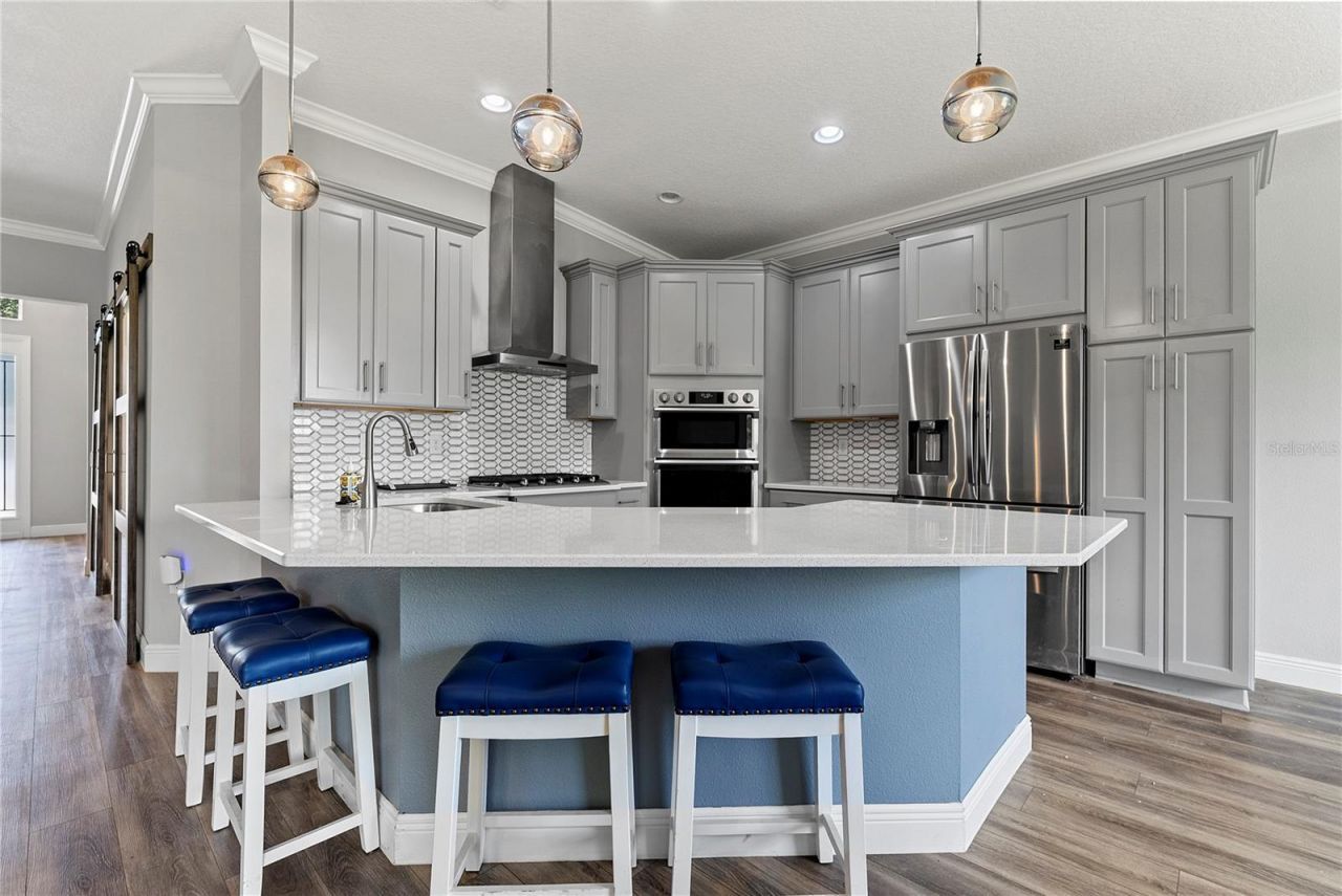 8113 Bridgeport Bay Circle, Mount Dora, FL 32757 Photo
