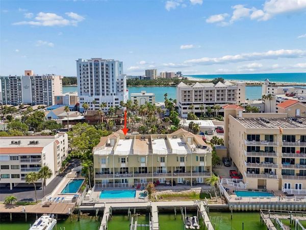 620 BAYWAY BOULEVARD , Unit 5, CLEARWATER BEACH, FL 33767