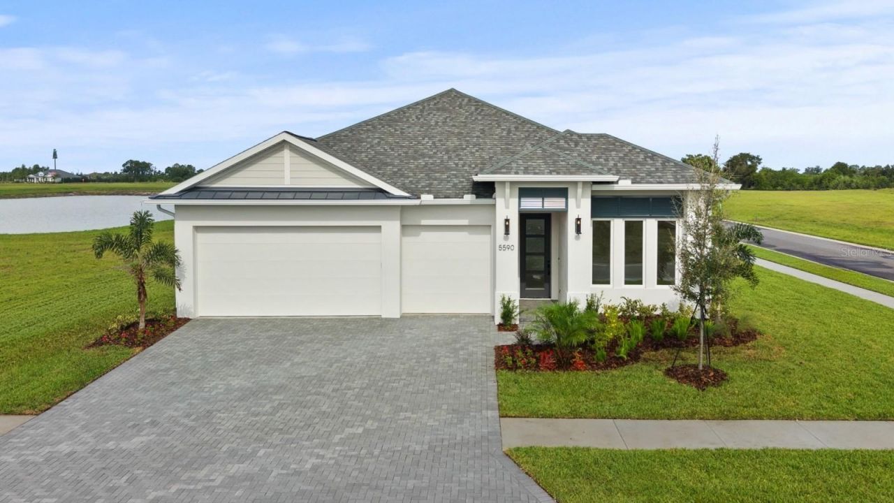 5590 Vibrant Vine Drive, Wimauma, FL 33598 Main Photo