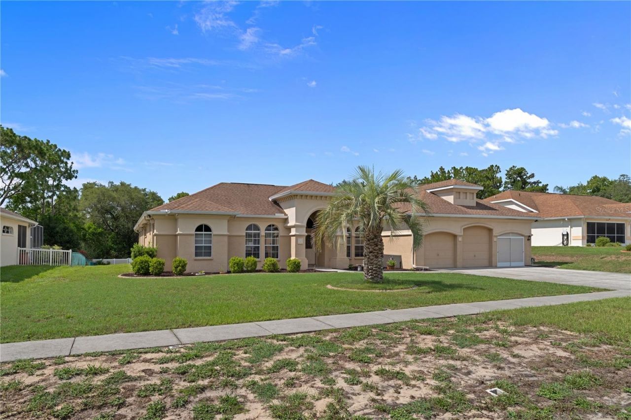 6132 Krista Drive , Spring Hill, FL 34609 Photo