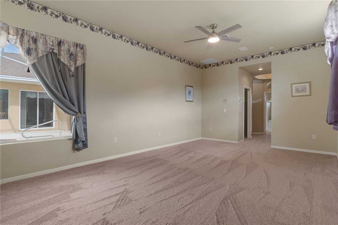 6132 Krista Drive , Spring Hill, FL 34609 Photo