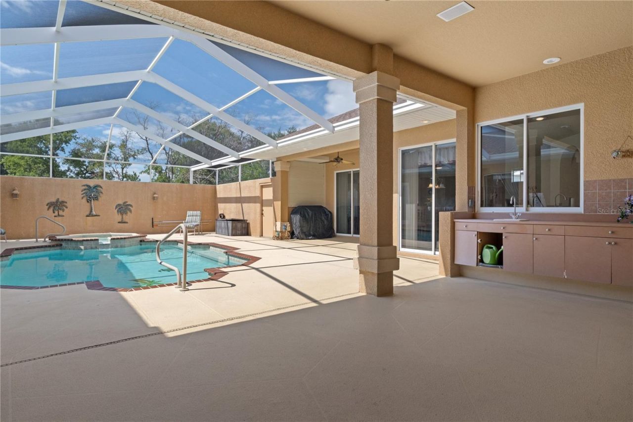 6132 Krista Drive , Spring Hill, FL 34609 Photo