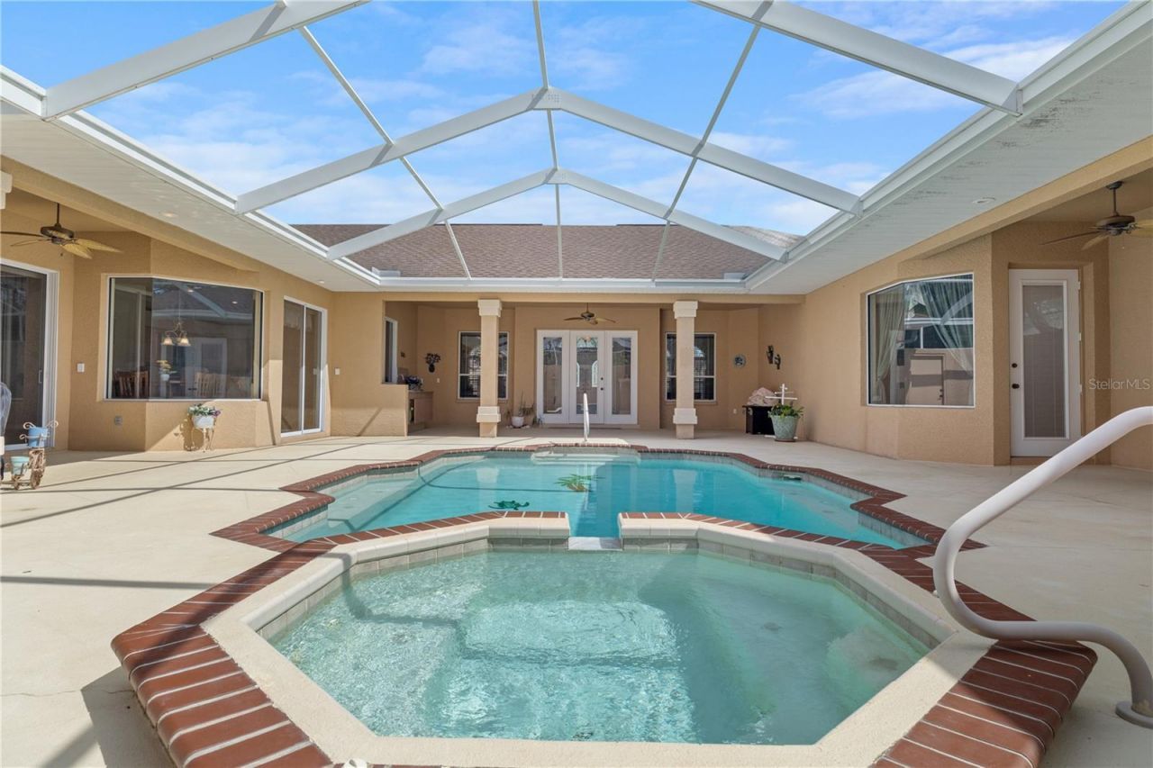 6132 Krista Drive , Spring Hill, FL 34609 Photo