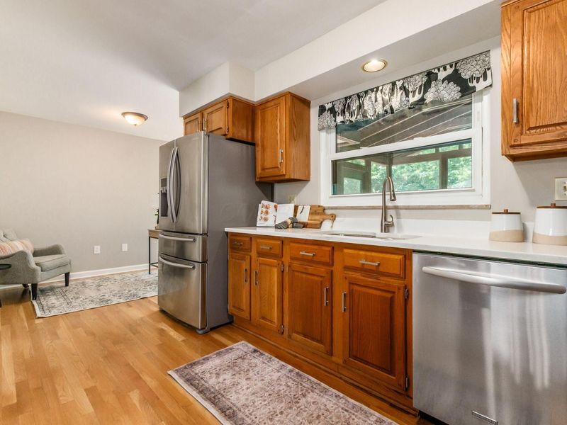 181 Village Drive, Columbus, OH 43214 Photo 17