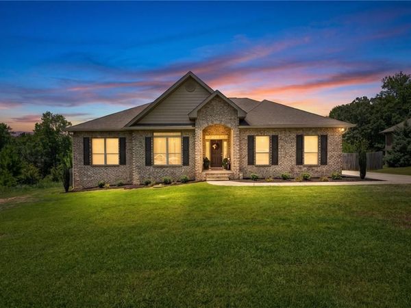 7765 Spartanburg Drive , Saraland, AL 36571
