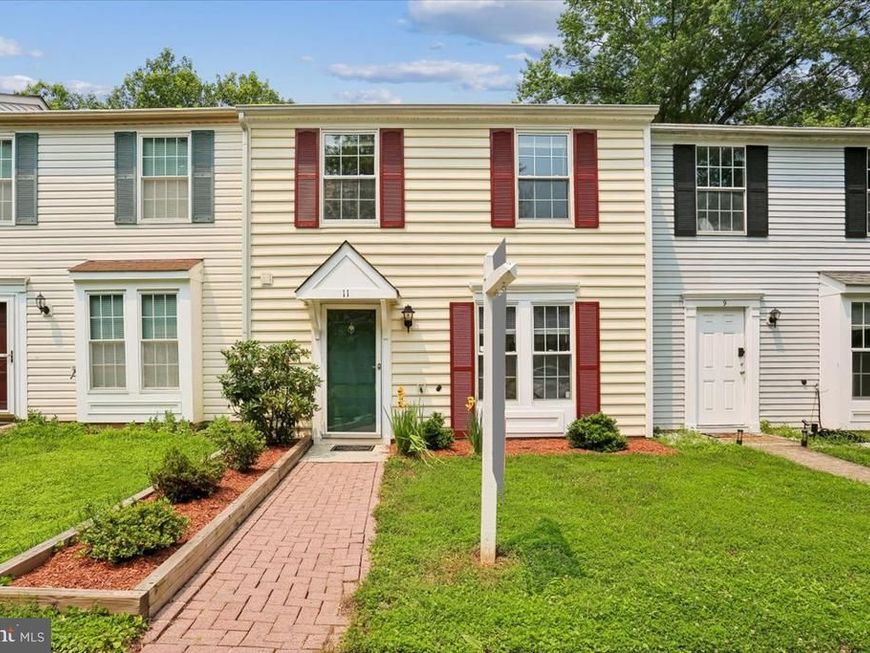 11 Teaneck Court, North Potomac, MD 20878 Main Photo