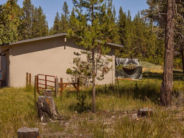 55471 Jamie Way, Bend, OR 97707