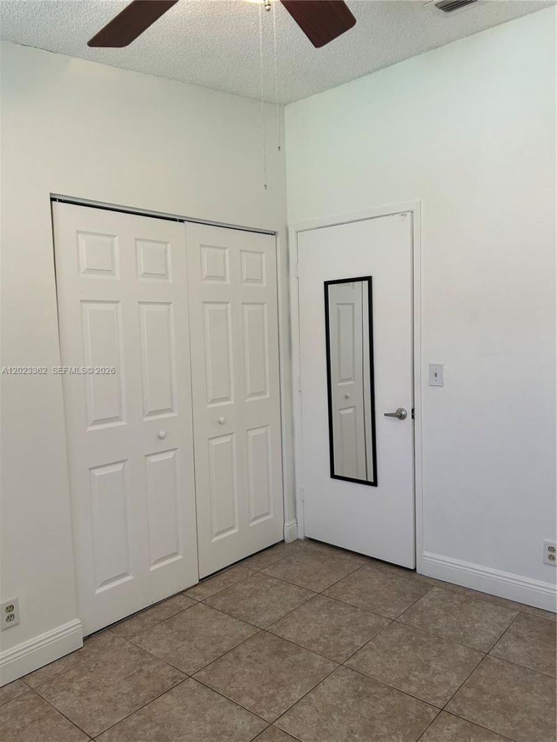 578 Woodgate Cir , Unit E, Sunrise, FL 33326 Photo