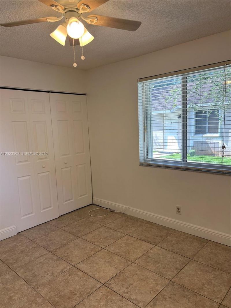 578 Woodgate Cir , Unit E, Sunrise, FL 33326 Photo
