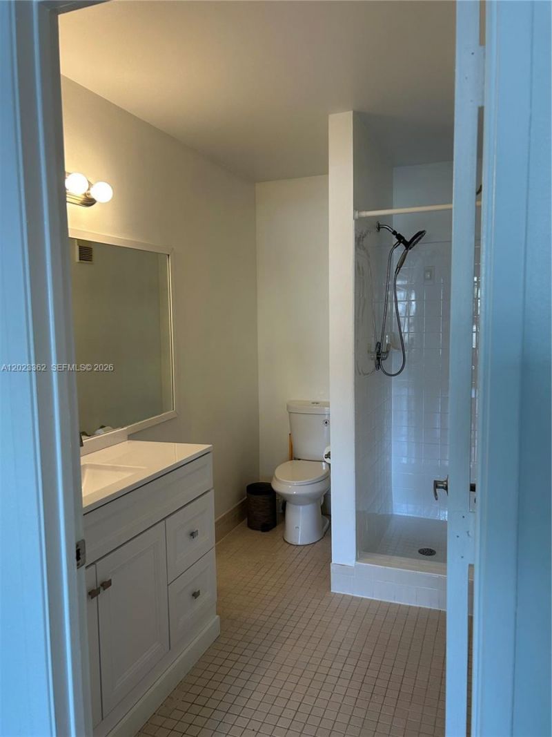 578 Woodgate Cir , Unit E, Sunrise, FL 33326 Photo