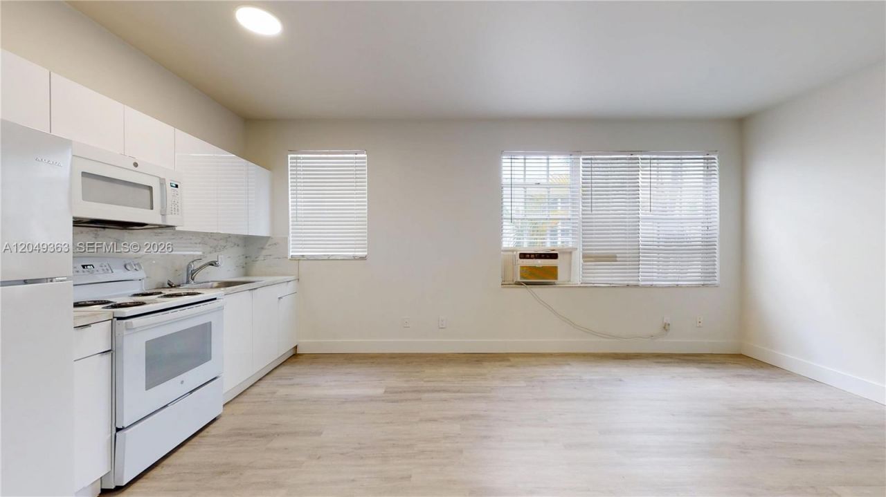 828 Pennsylvania Ave, Unit 7, Miami Beach, FL 33139 Photo