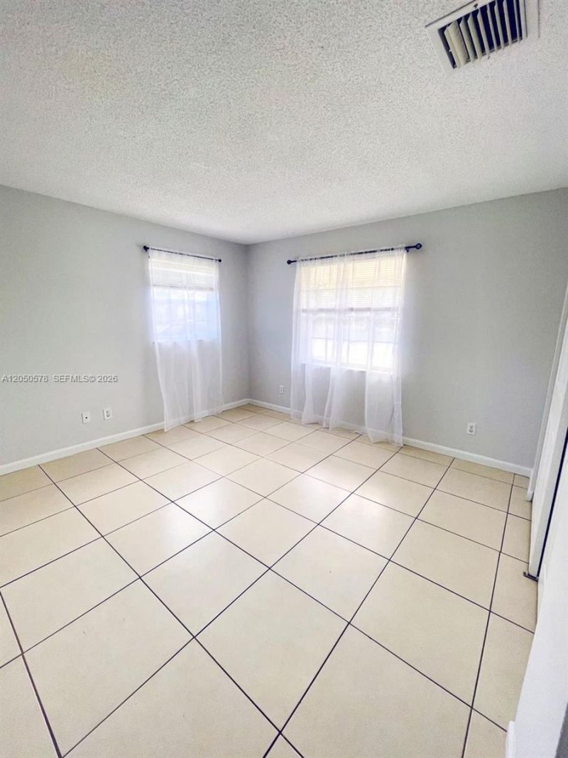 4503 SE Ontario Dr , Stuart, FL 34997 Photo