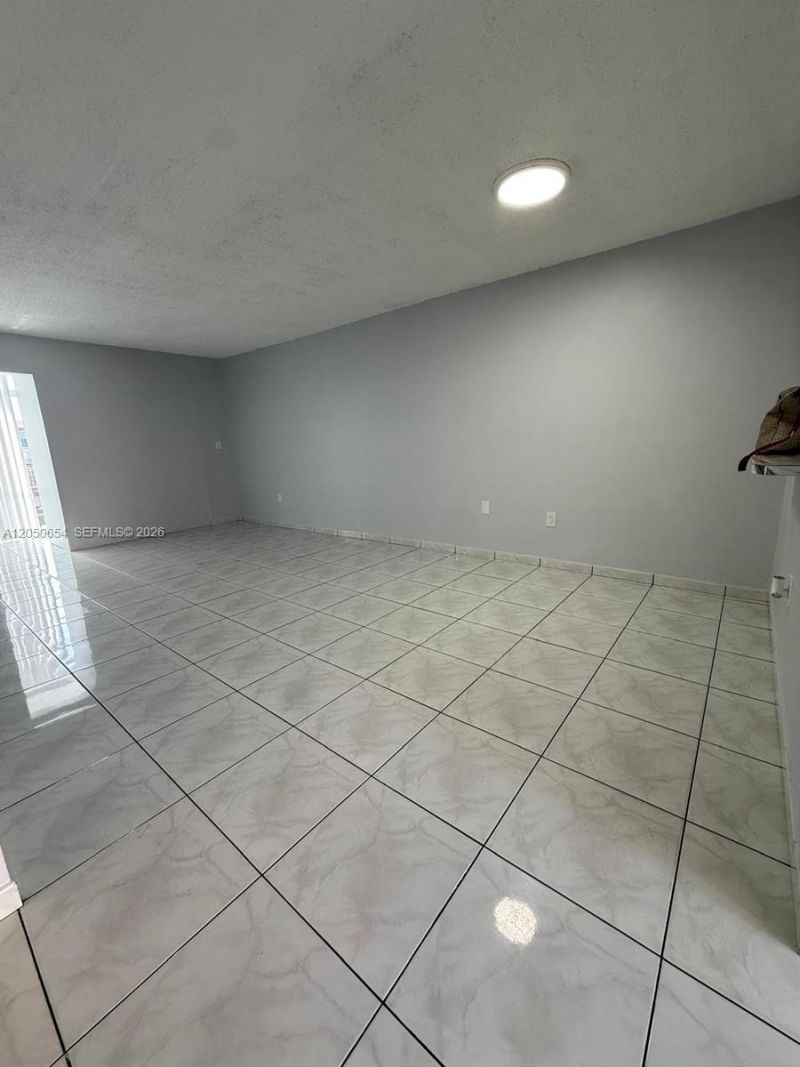 1855 W 60th St , Unit 346-B, Hialeah, FL 33012 Photo