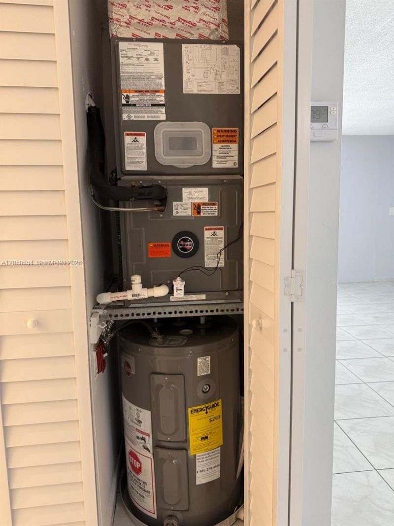 1855 W 60th St , Unit 346-B, Hialeah, FL 33012 Photo