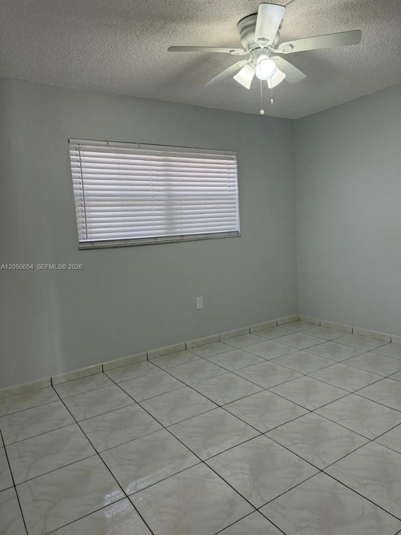 1855 W 60th St , Unit 346-B, Hialeah, FL 33012 Photo