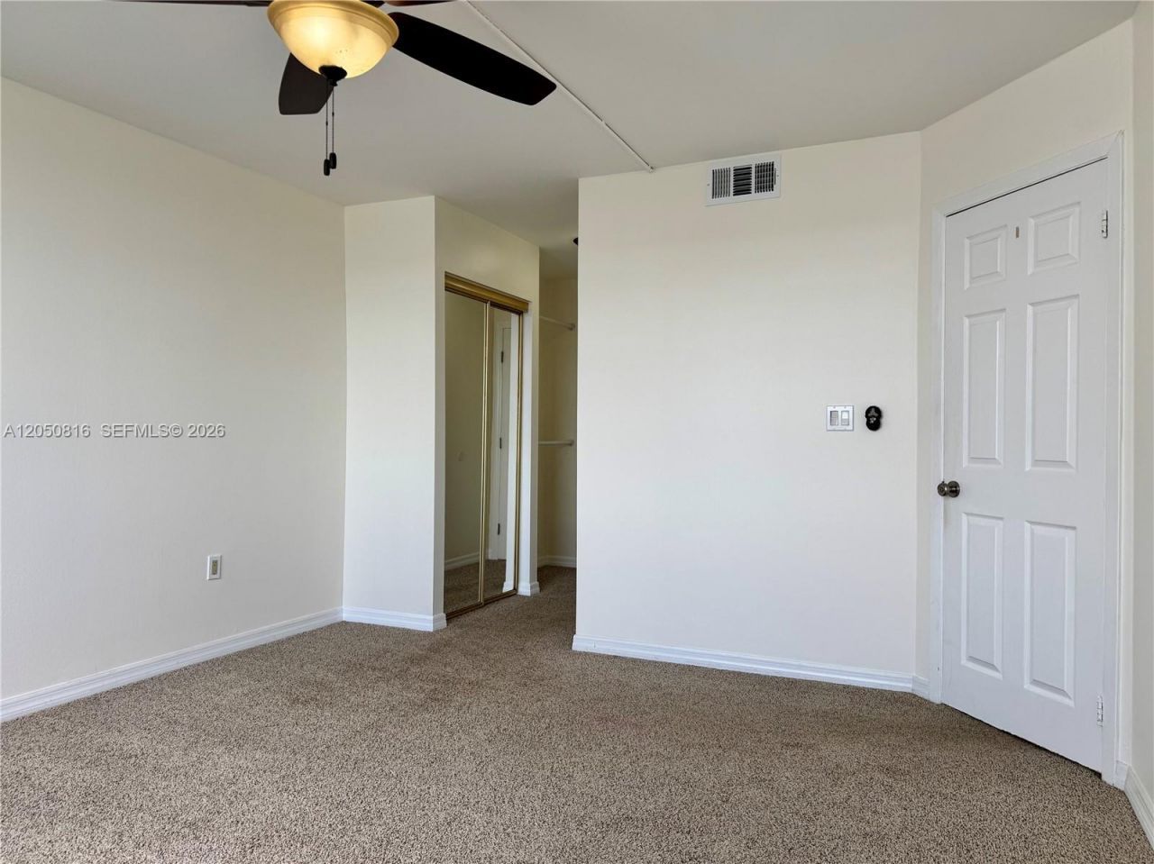 2780 NE 183rd St , Unit 2012, Aventura, FL 33160 Photo