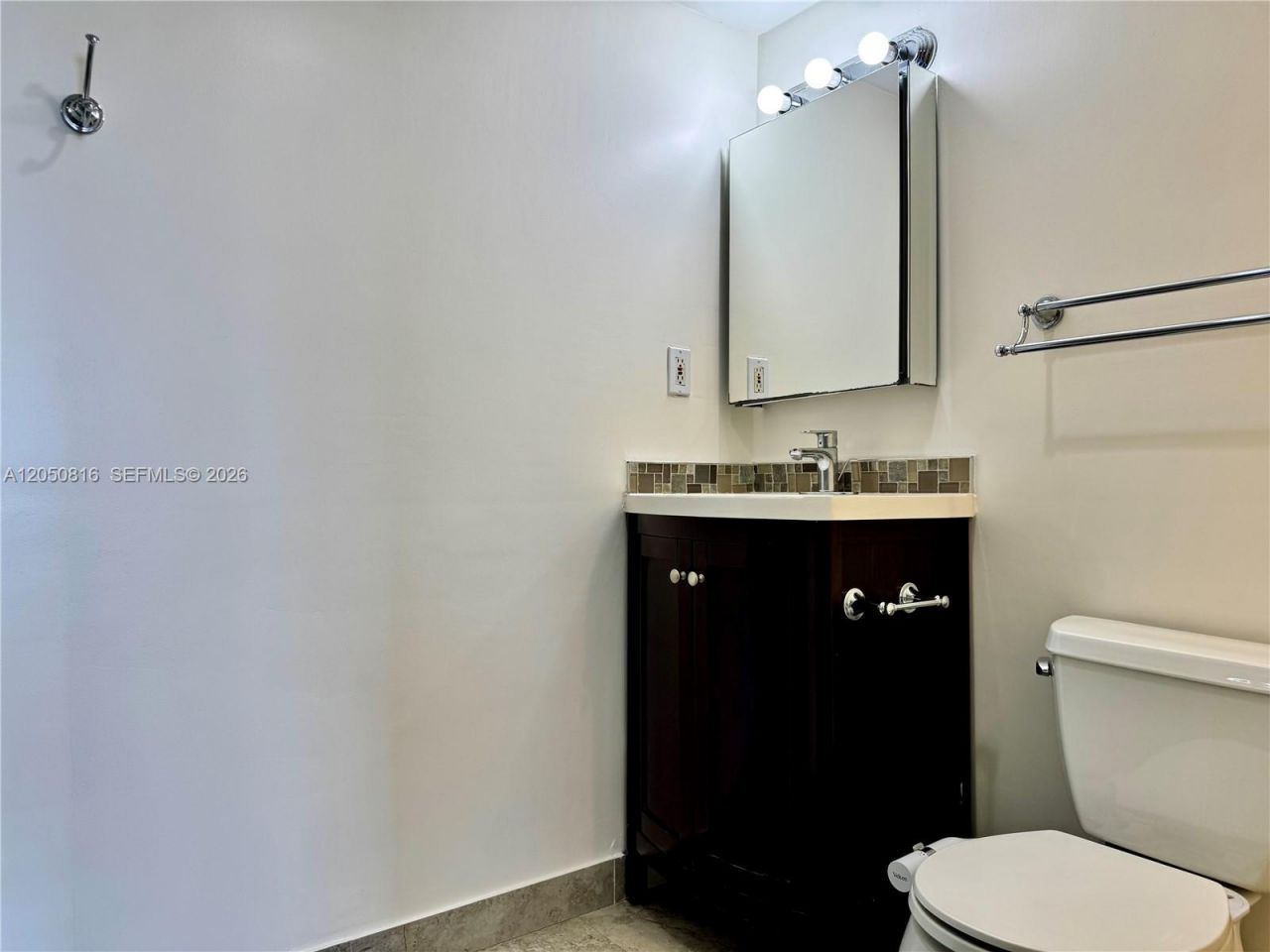 2780 NE 183rd St , Unit 2012, Aventura, FL 33160 Photo