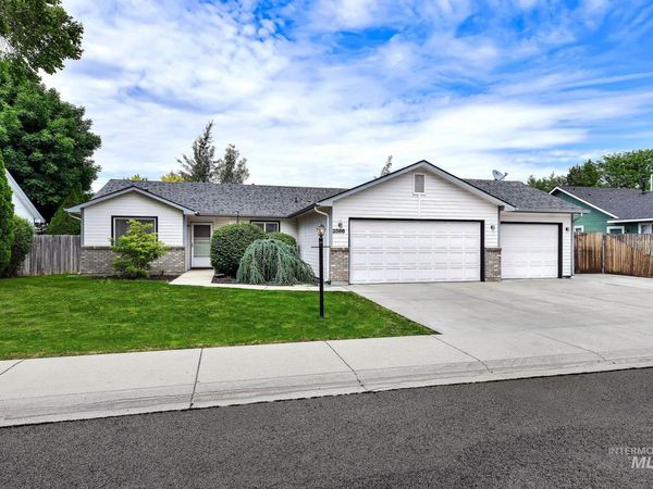 2566 W Willard St, Meridian, ID 83642