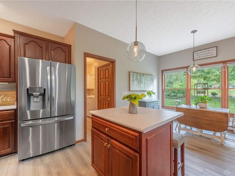 1860 Weathered Wood Trail, Washington Township, OH 45459 Photo 12