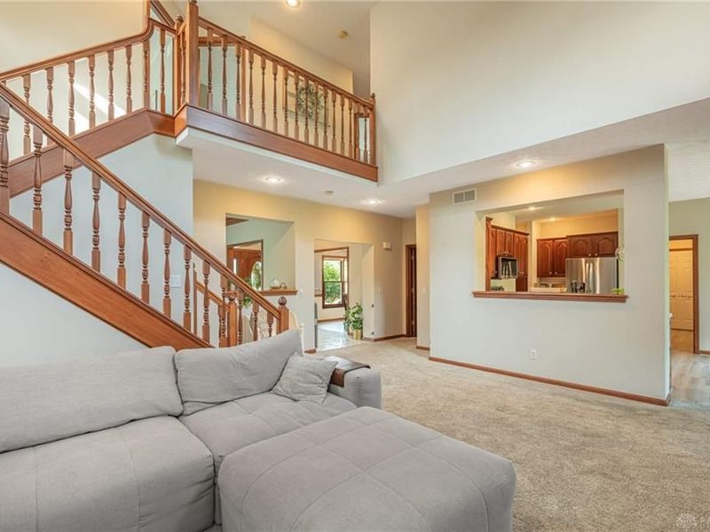 1860 Weathered Wood Trail, Washington Township, OH 45459 Photo 4