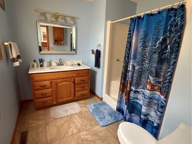 49208 Hickman Rd, East Liverpool, OH 43920 Photo 15