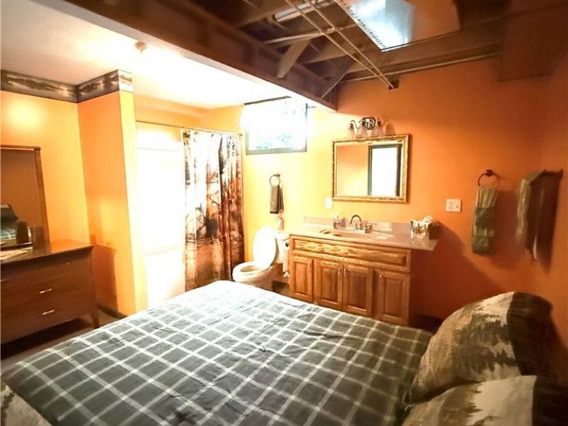 49208 Hickman Rd, East Liverpool, OH 43920 Photo 7