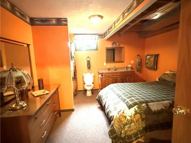 49208 Hickman Rd, East Liverpool, OH 43920 Photo 8