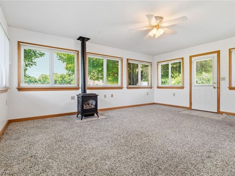 4775 Erie Avenue SW, Navarre, OH 44662 Photo 23