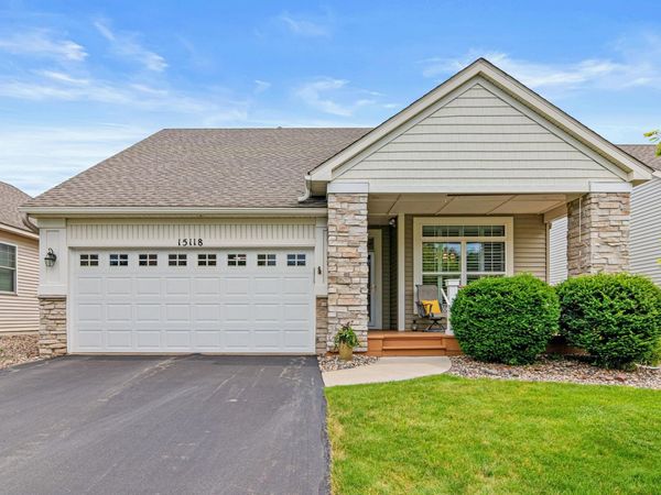 15118 Dutchman Way, Apple Valley, MN 55124