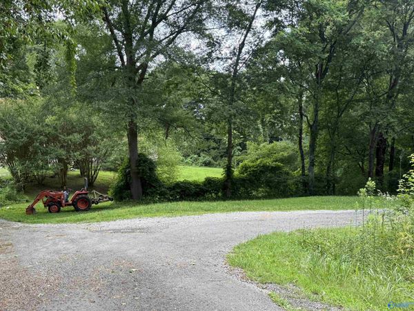 102 Goodson Lane, Somerville, AL 35670