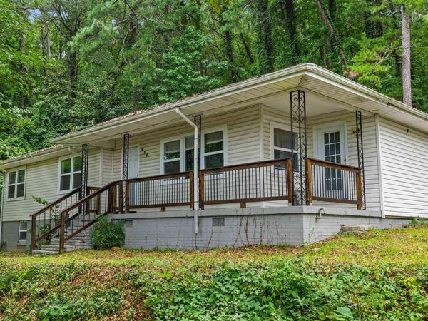 617 Noccalula Road, Gadsden, AL 35904