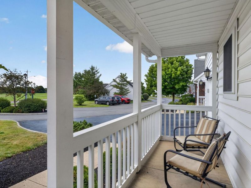 292 Village Drive, Johnstown, OH 43031 Photo 2