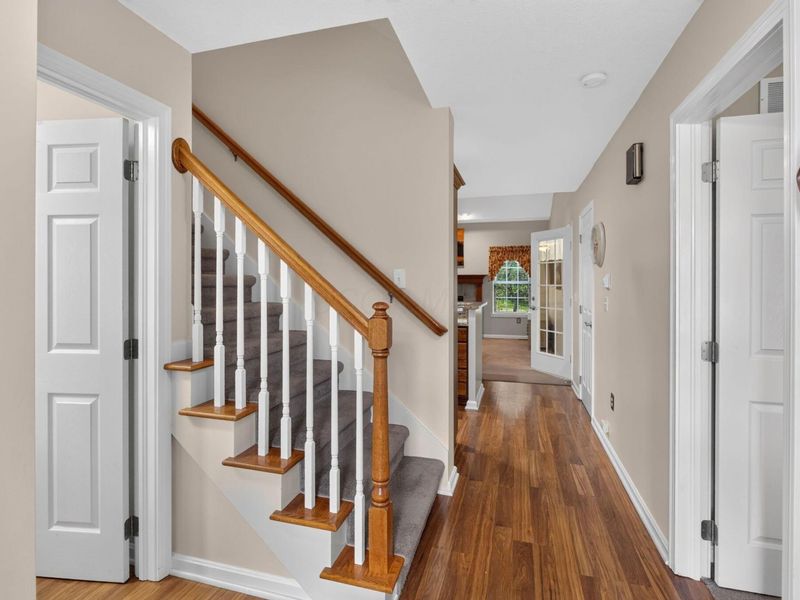 292 Village Drive, Johnstown, OH 43031 Photo 5