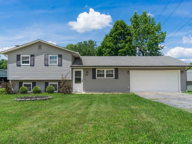 178 Donerail Drive SW, Pataskala, OH 43062 Photo 1