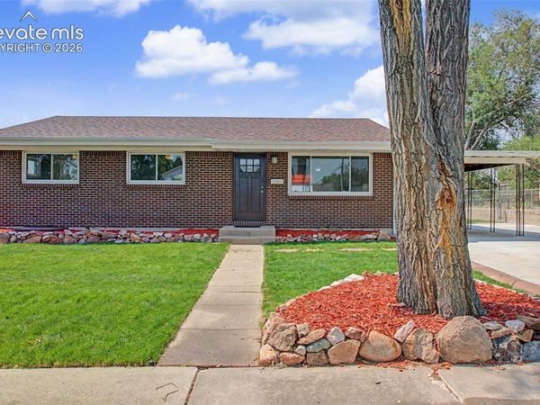 3811 Dixon Way, Colorado Springs, CO 80909